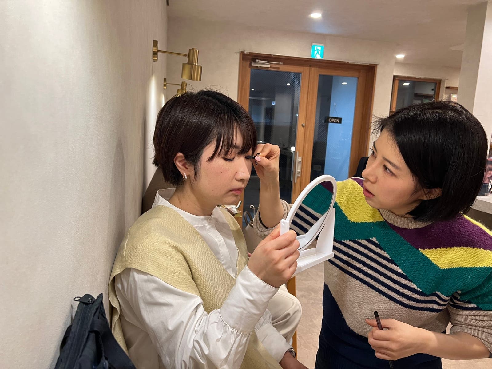 CYoung skincare class session 1 - hands-on K-Beauty education for skin barrier repair and sensitive skin care