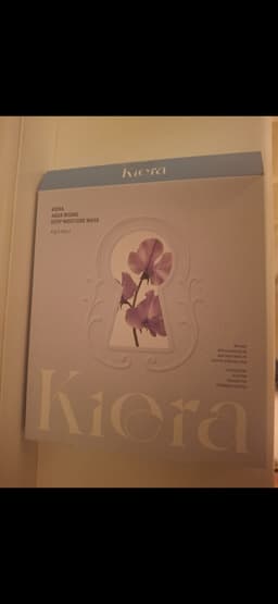 KIERA Aquarizing Deep Moisture Hydrogel Mask — photo from Samanta's review