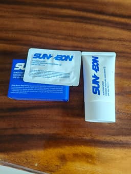 SUNZEON SUNZEON SPORT COOLING MOISTURE SUNSCREEN SPF50+ PA++++ On-the-go (3mlx10ea) — photo from Yee's review