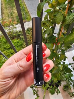 KIERA Blooming Eyelash Serum (Black) — photo from Maria's review
