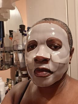 KIERA Vitalizing Hydrogel Collagen Mask — photo from Aine's review