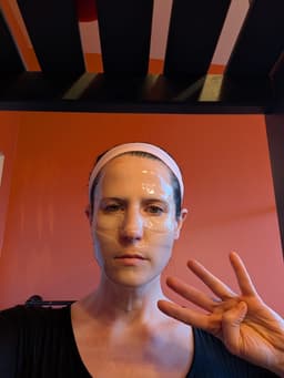 KIERA Vitalizing Hydrogel Collagen Mask — photo from Sarah's review