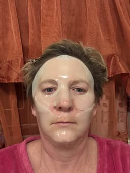 KIERA Vitalizing Hydrogel Collagen Mask — photo from Jacqueline's review