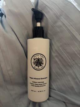 Doctor Aidee Doctor Aidee Vegan Mineral Shampoo — photo from Jessica's review