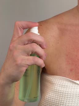 WOLLYO Tea Tree Green Body Mist 200ml — photo from Chantelle's review