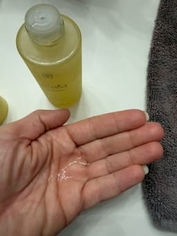 Si SI NEROLISA FACIAL ESSENCE — photo from Chantelle's review