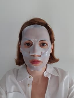 KIERA Aquarizing Deep Moisture Hydrogel Mask — photo from Diana's review
