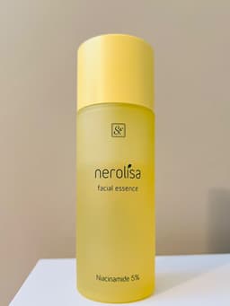 Si SI NEROLISA FACIAL ESSENCE — photo from itsANA's review